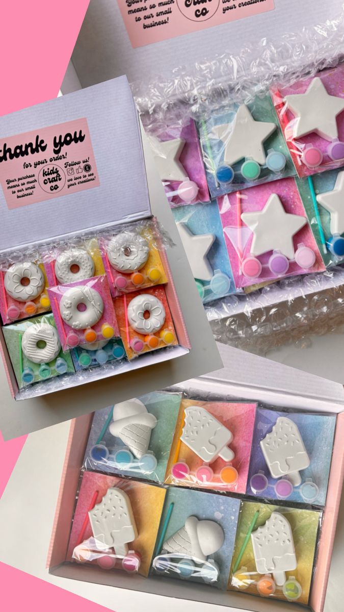 Painting kit for return gift